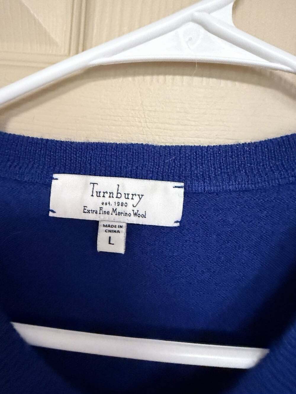 Turnbury Extra Fine Merino Wool V Neck Sweater Blue Men's Large - Picture 4 of 8